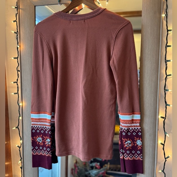 We The Free Mikah Layering Top - Picture 2 of 5